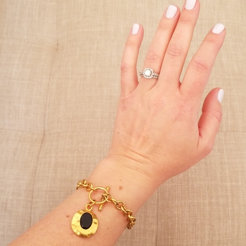 Vintage gold bracelet